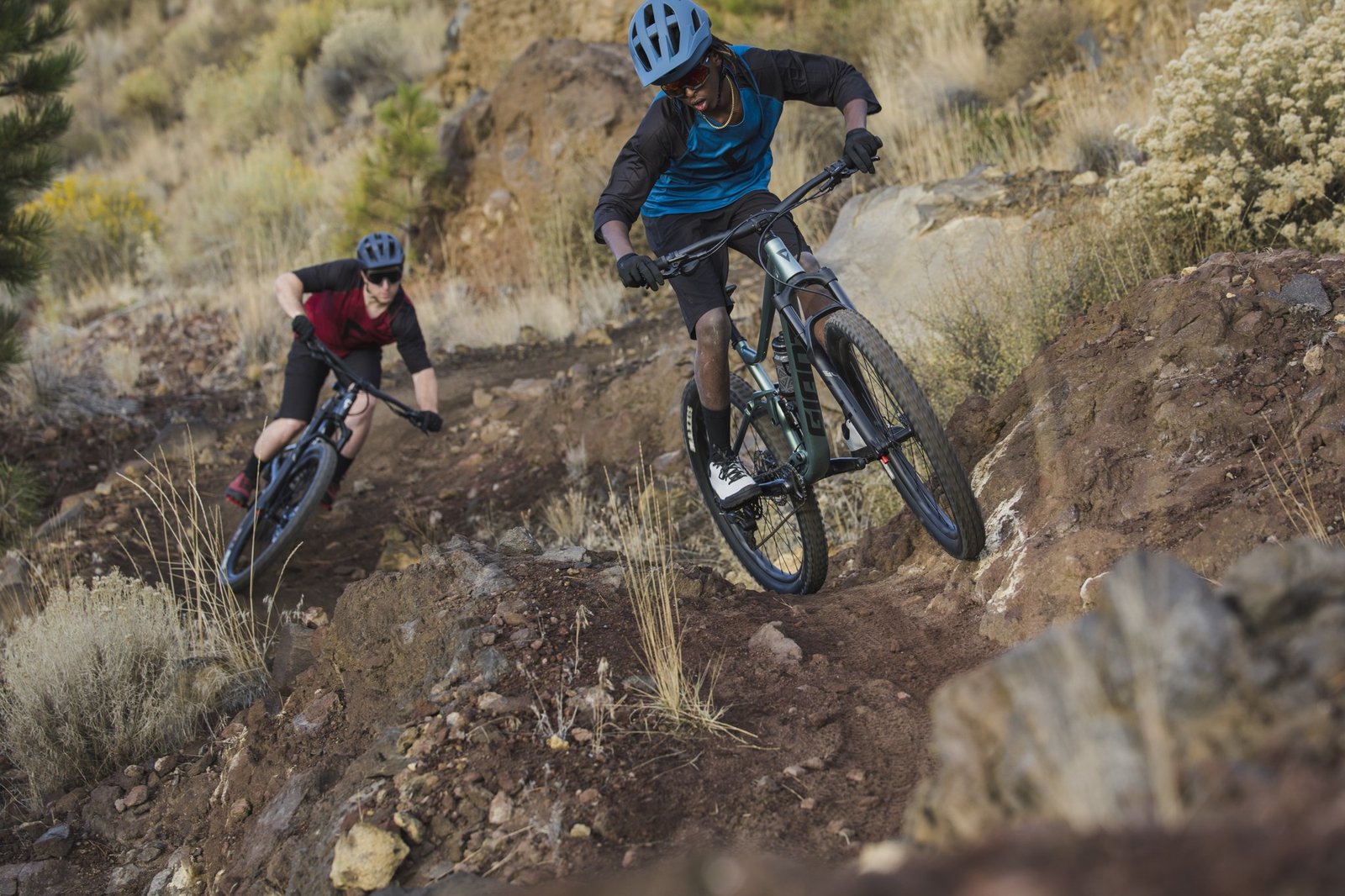 Giant Stance 29 1 riding in action