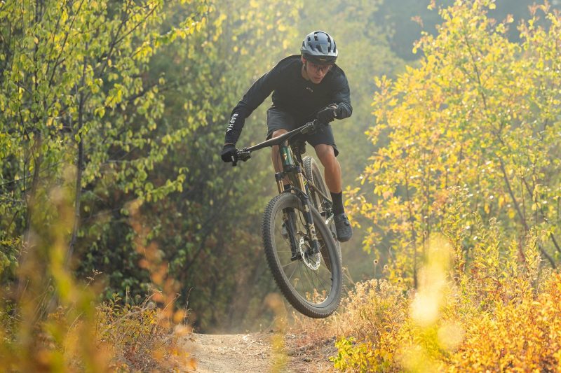 Giant Anthem X Advanced SL 3 riding in action – Giant Bicycles Kenya